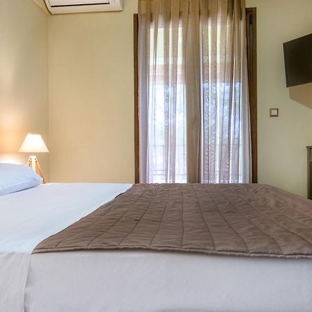 Tavani Villas Nea Roda Dış mekan fotoğraf